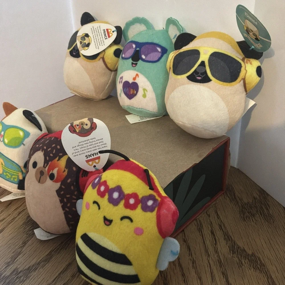 Lot McDonald‎ Squishmellow 6